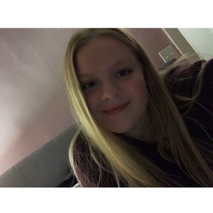 Meet your Posher, Val